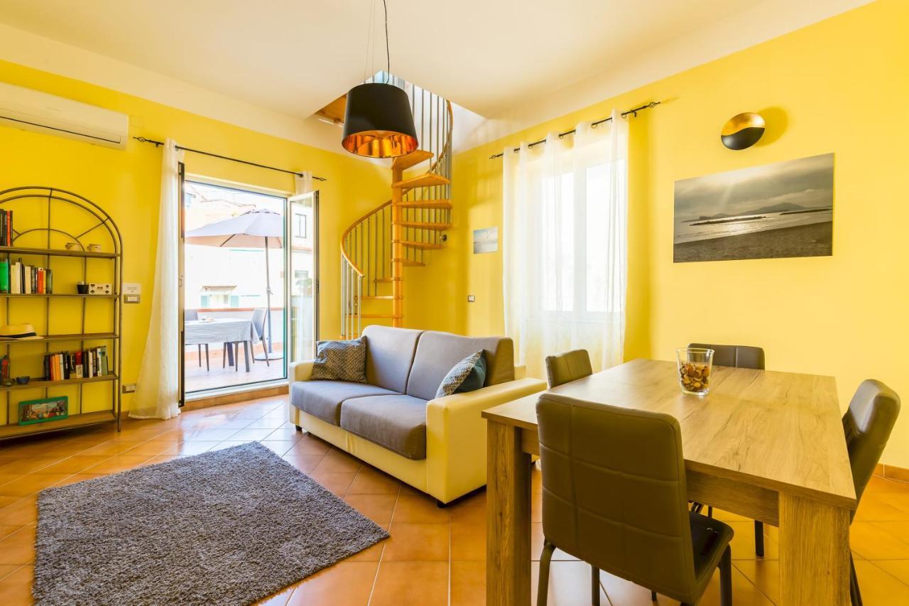 Terrazza San Paolo By Napoliapartments Nápoles Exterior foto